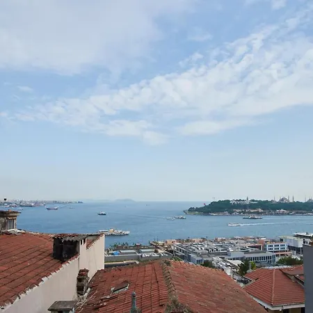 Nova Homes Spectacular View, 5Br/2Ba, Ac, Family Apartment 이스탄불