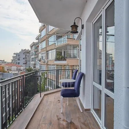 Nova Homes Spectacular View, 5Br/2Ba, Ac, Family Apartment 이스탄불