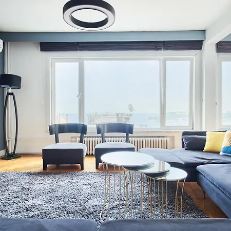 아파트 Nova Homes Spectacular View, 5Br/2Ba, Ac, Family Apartment 이스탄불